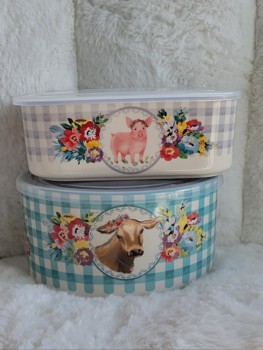 The Pioneer Woman Storage Containers